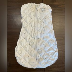 Dreamland Baby infant Weighted Sleep Swaddle - grey star color - Small 0-6M